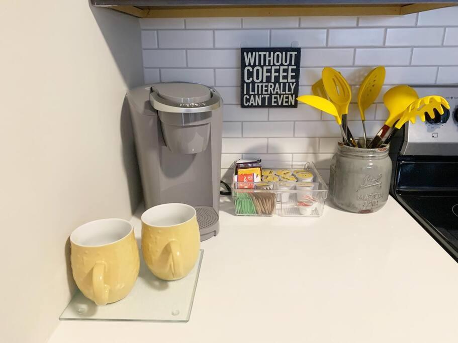 Beautiful 2Br Apt/Ewr Airport/King /Free Parking 뉴어크 외부 사진