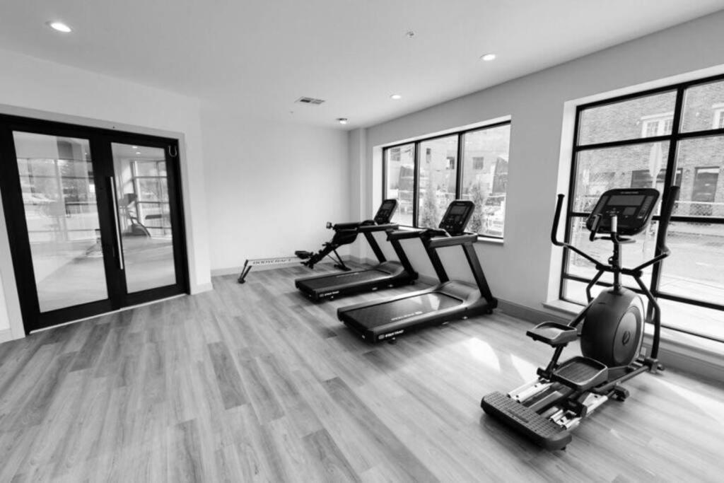 Beautiful 2Br Apt/Ewr Airport/King /Free Parking 뉴어크 외부 사진