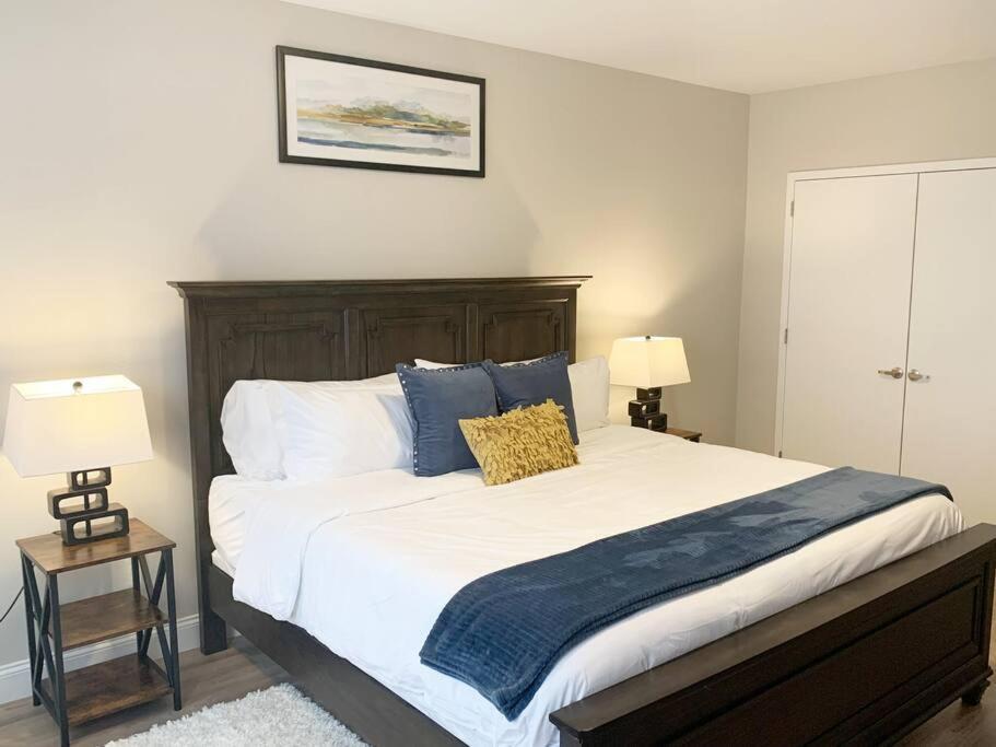 Beautiful 2Br Apt/Ewr Airport/King /Free Parking 뉴어크 외부 사진